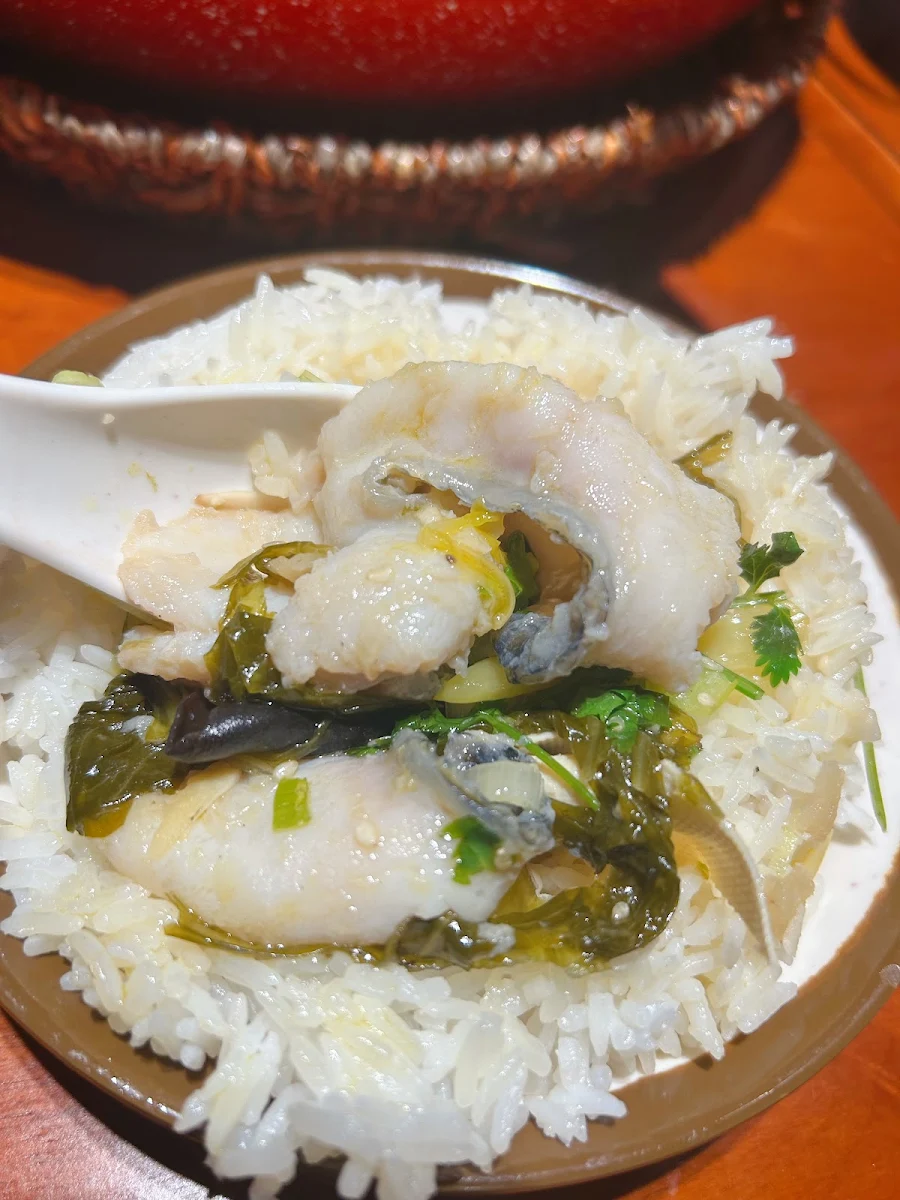 clay pot scallops shrimp with garlic and vermicelli 蒜蓉粉丝扇贝虾